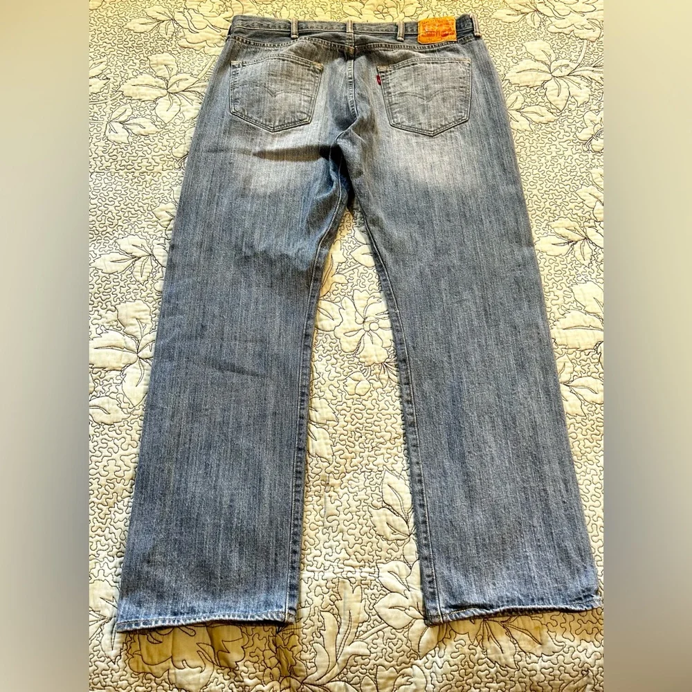 LEVI’S 501 Original Fit Button Fly Medium Wash Jeans Sz 38x32